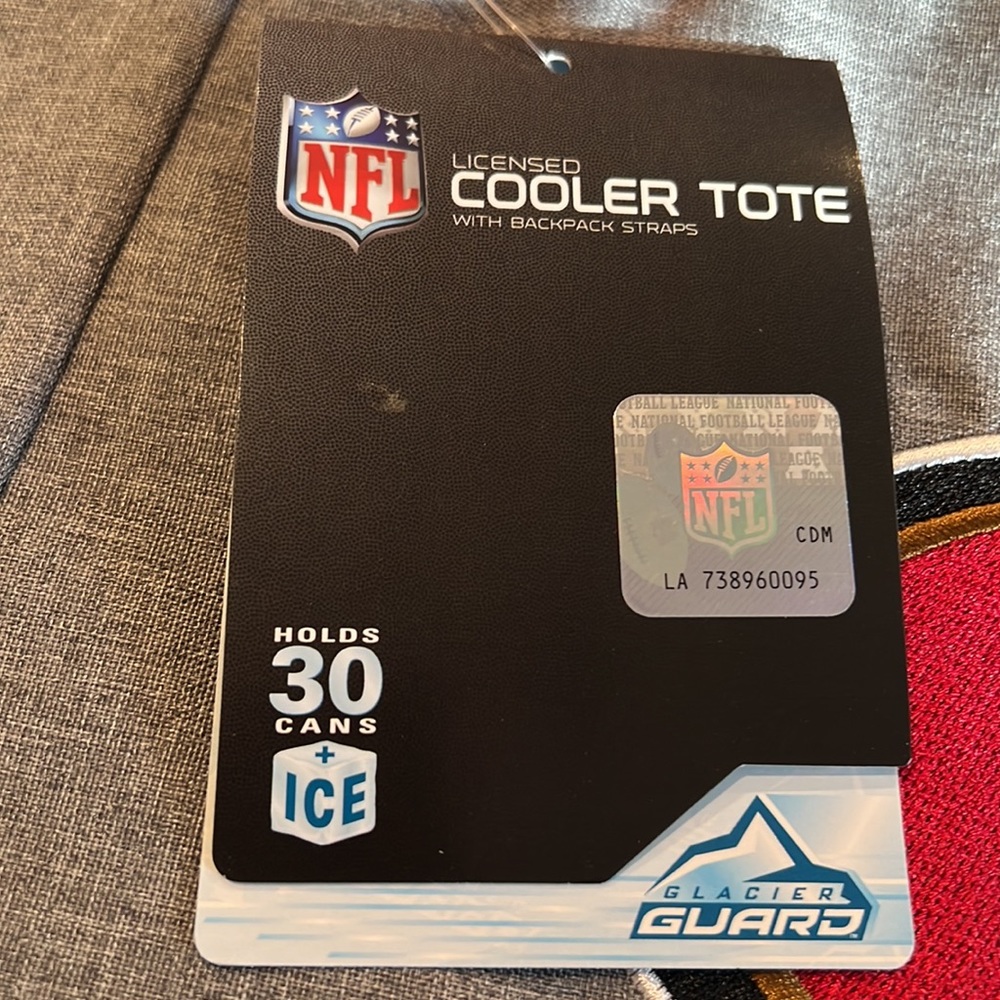Brand New NFL SF 49er’s Cooler Tote with Backpack Straps holds 30 cans + Ice! - Picture 7 of 8